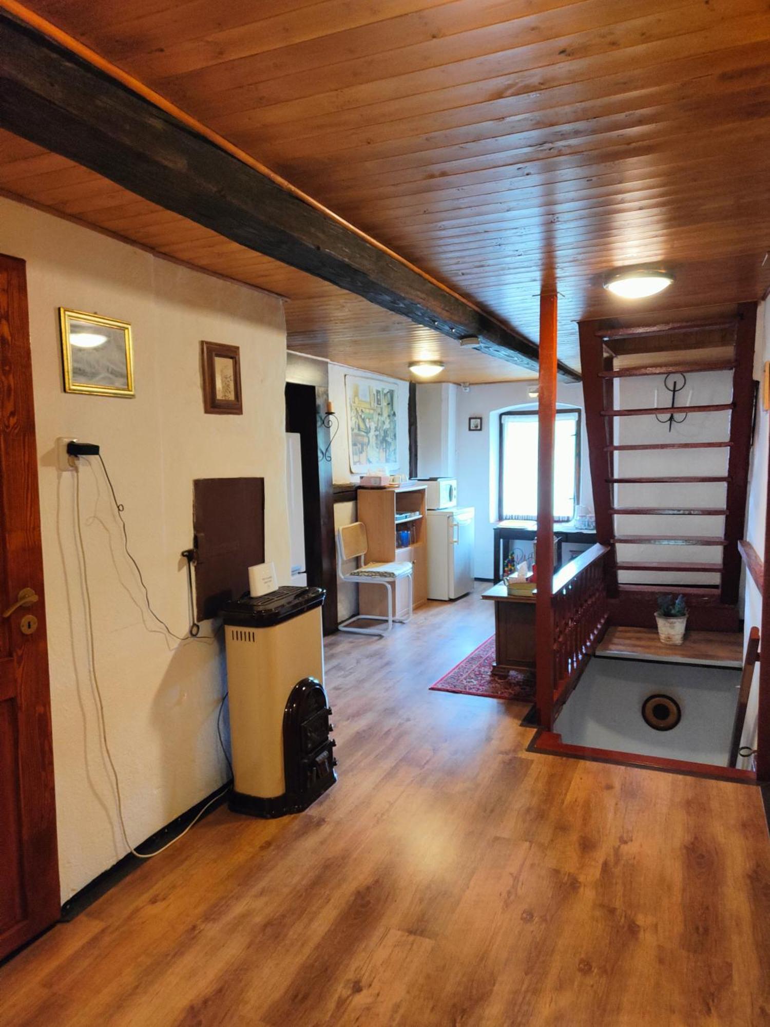 Velká Bukovina Bed And Breakfast Tvrz מראה חיצוני תמונה