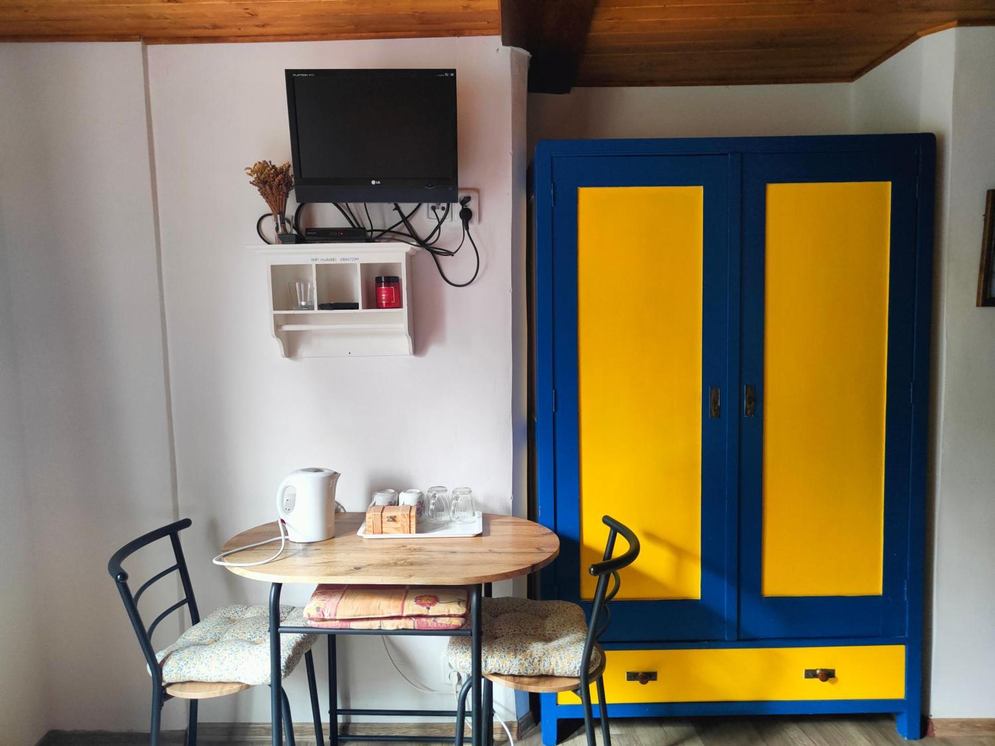 Velká Bukovina Bed And Breakfast Tvrz מראה חיצוני תמונה